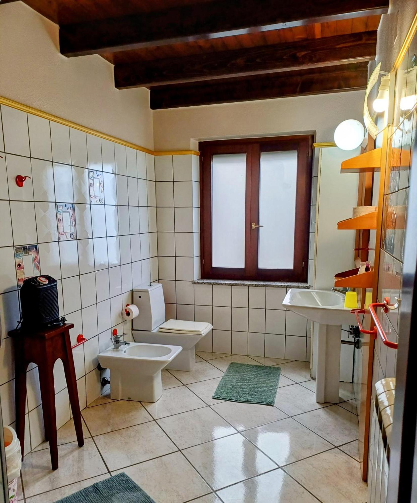 Monti E Mare Bed and breakfast